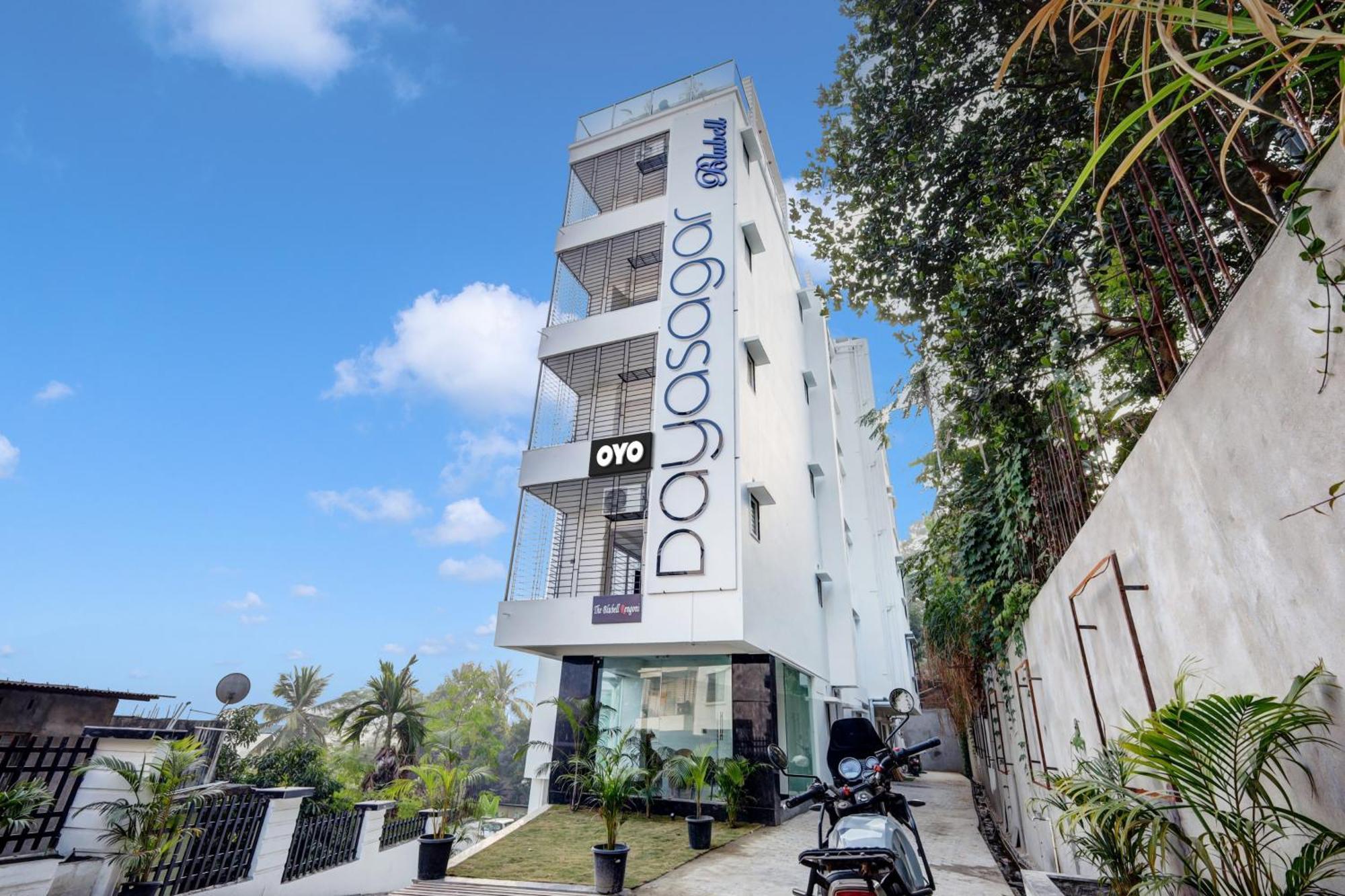 Hotel O Blubell Rengoni Ґувахаті Екстер'єр фото